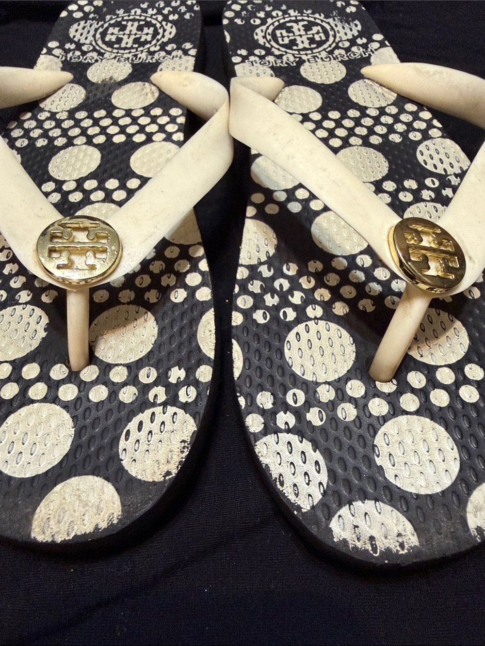 Tory Burch Black & White Polka Dot Logo Flip Flops - Picture 7 of 8